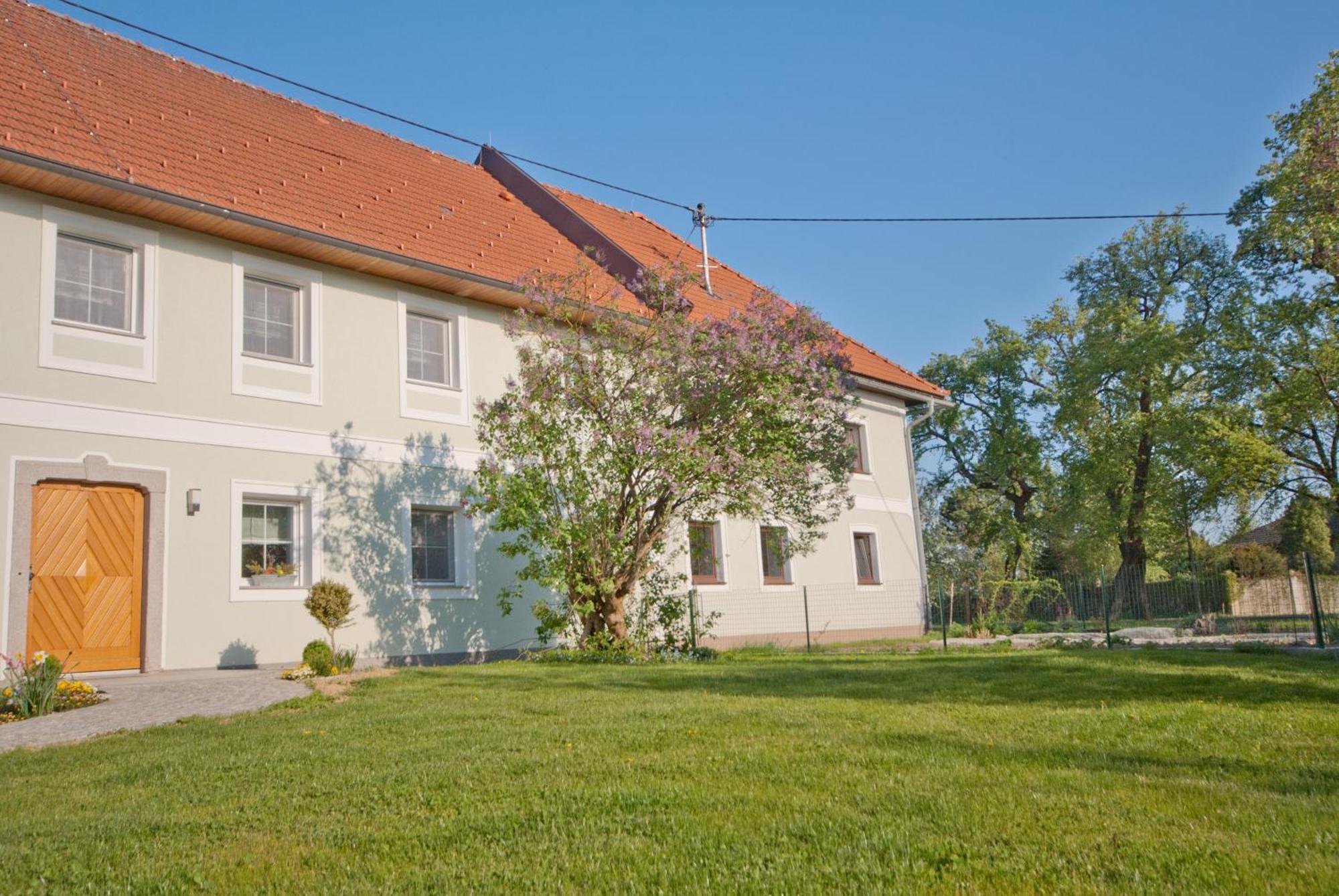 Landhaus Essl Dietach Exterior photo